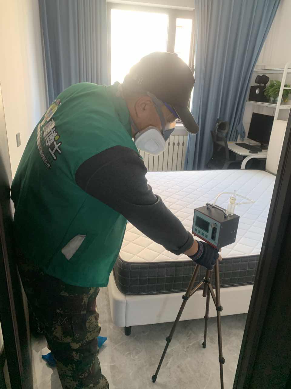 惠安醛博士百和国际小区测甲醛 甲醛检测现场